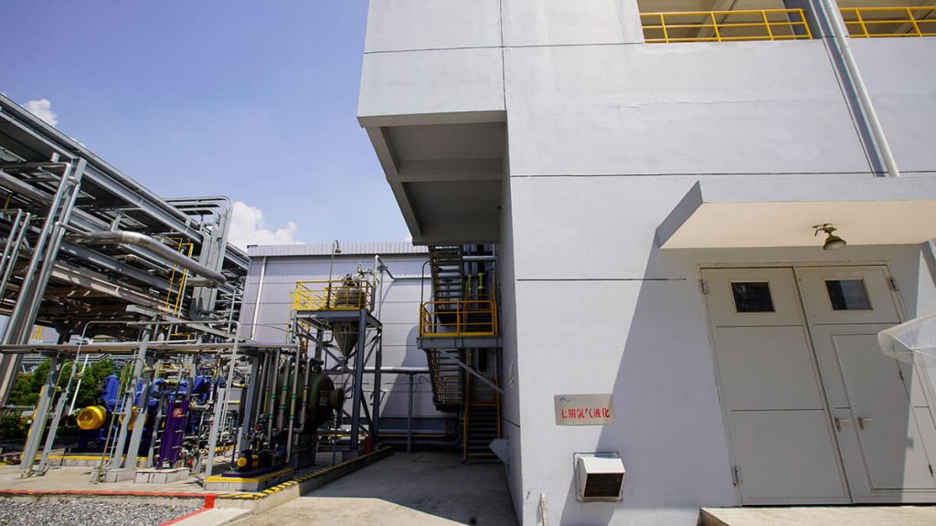 Chlor-alkaline facilities - chlorine liquefaction