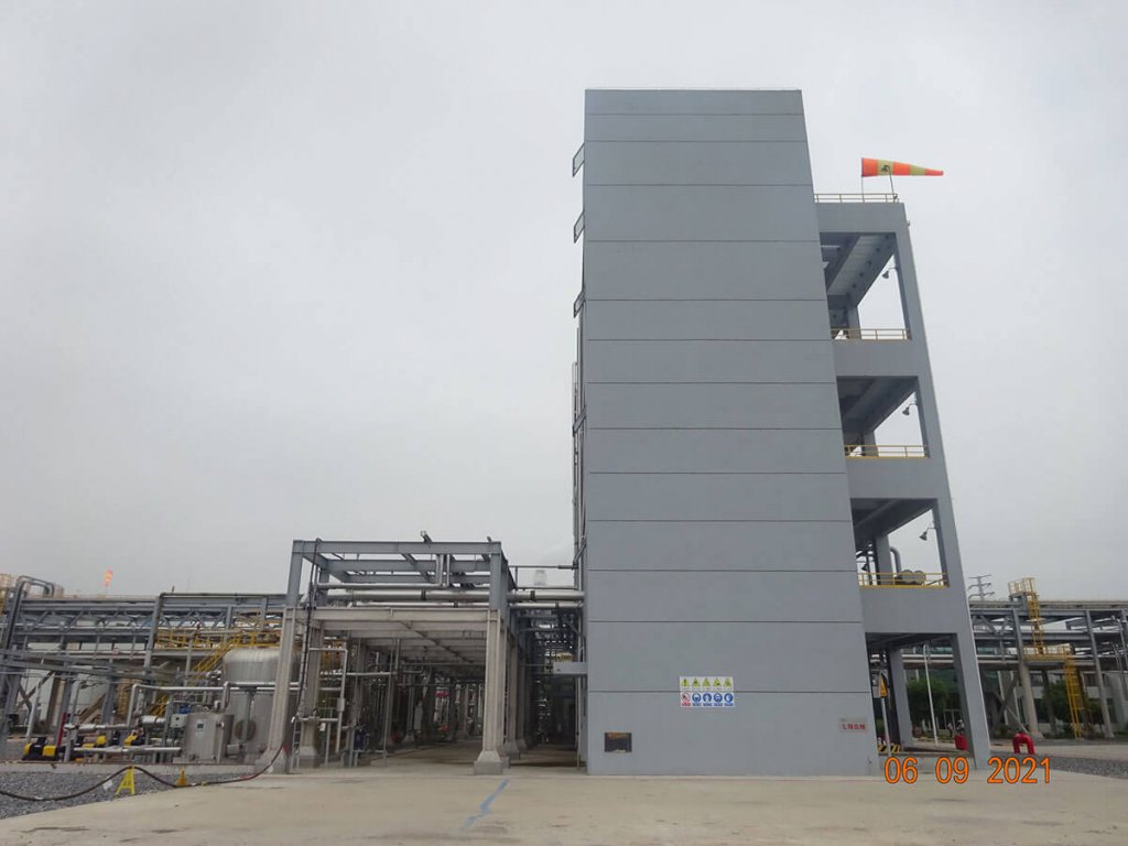 Chlor-alkaline facilities - hydrochloric acid