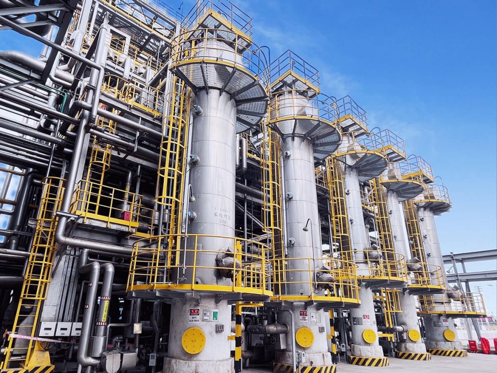 Benzene processor